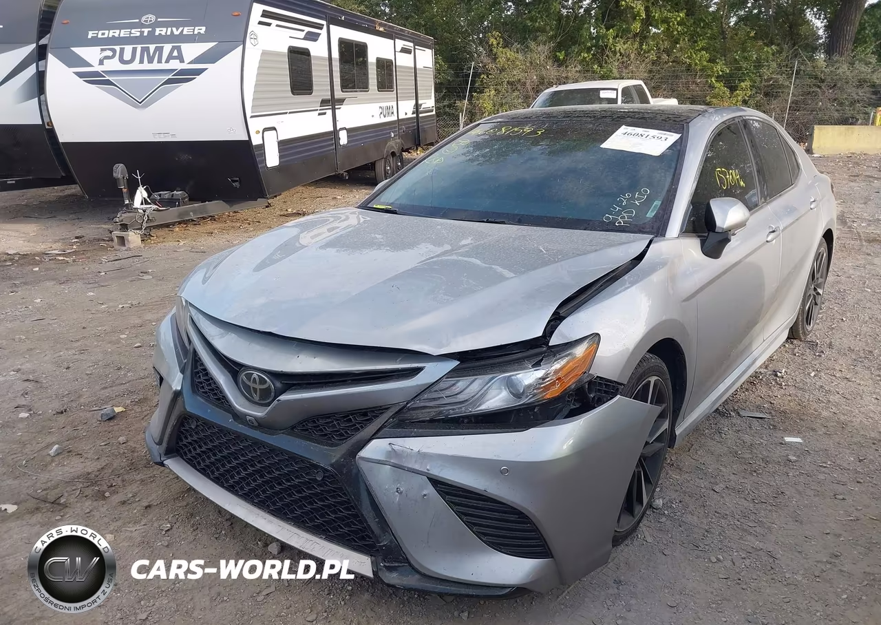 2018 Toyota Camry Xse VIN:4T1B61HK0JU151946 - 6
