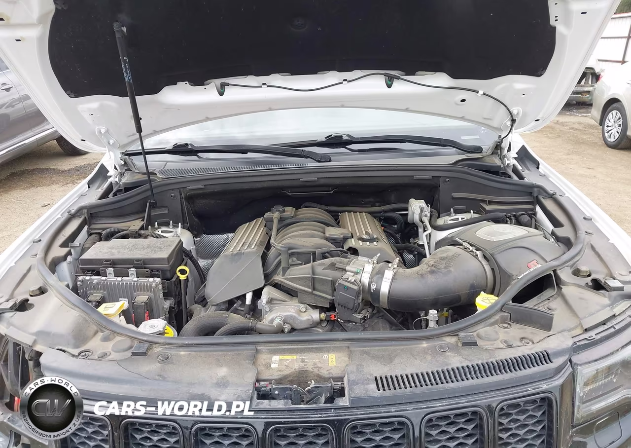 2021 Jeep Grand Cherokee Srt VIN:1C4RJFDJ8MC614129 - 10