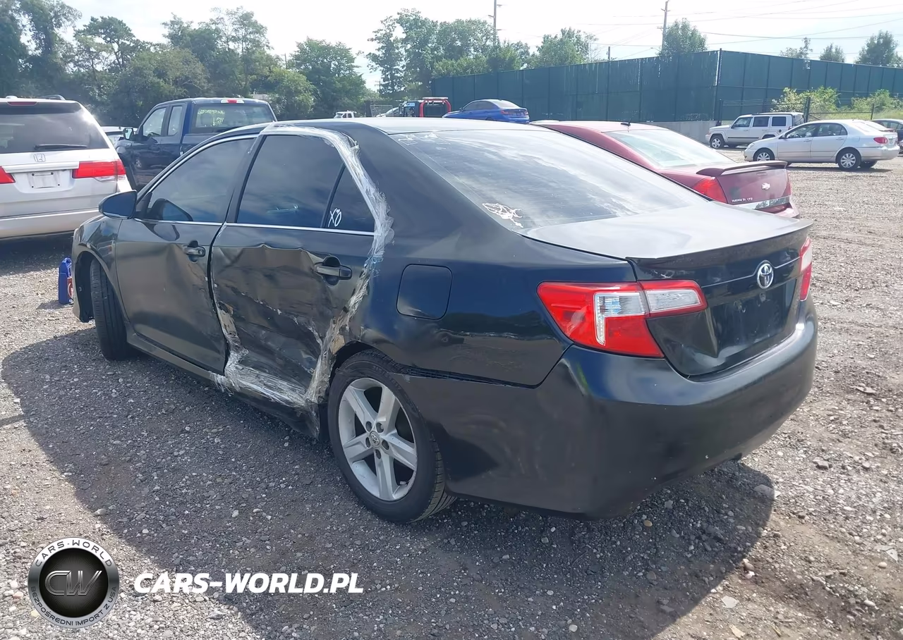 2012 Toyota Camry Se VIN:4T1BF1FK2CU082070 - 3