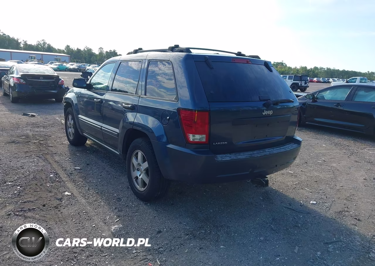 2009 Jeep Grand Cherokee Laredo VIN:1J8GS48K09C505322 - 3