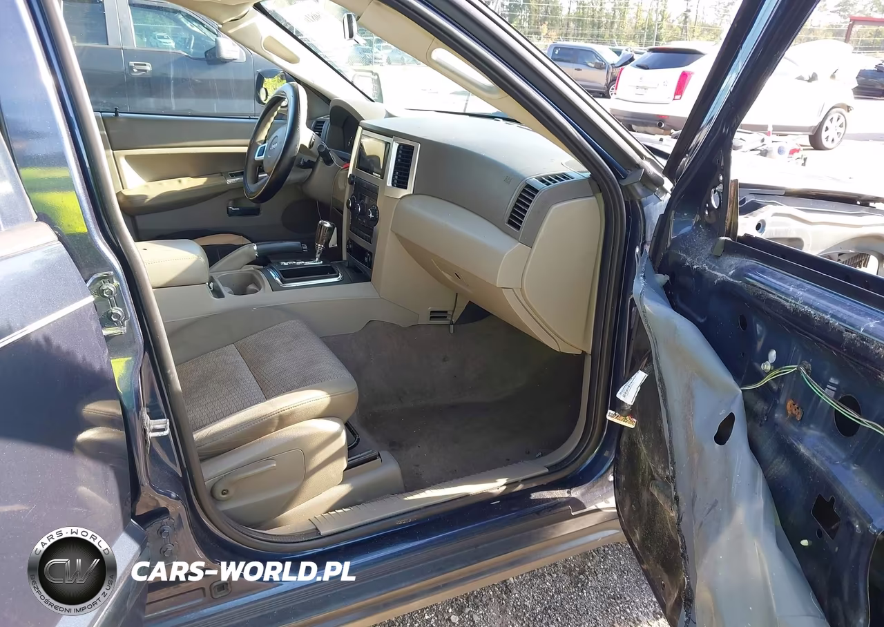 2009 Jeep Grand Cherokee Laredo VIN:1J8GS48K09C505322 - 5
