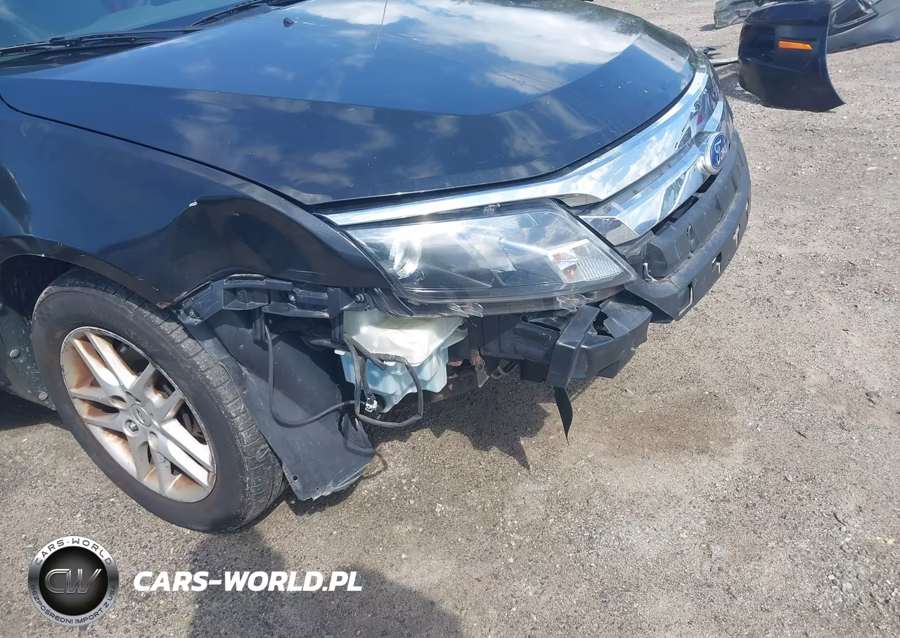 2010 Ford Fusion S VIN:3FAHP0GA7AR334790 - 13