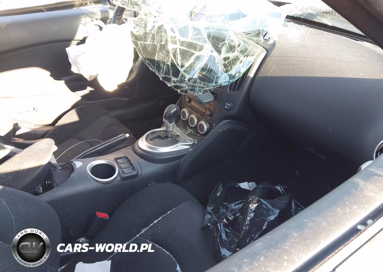 2016 Nissan 370Z VIN:JN1AZ4EH9GM930338 - 5