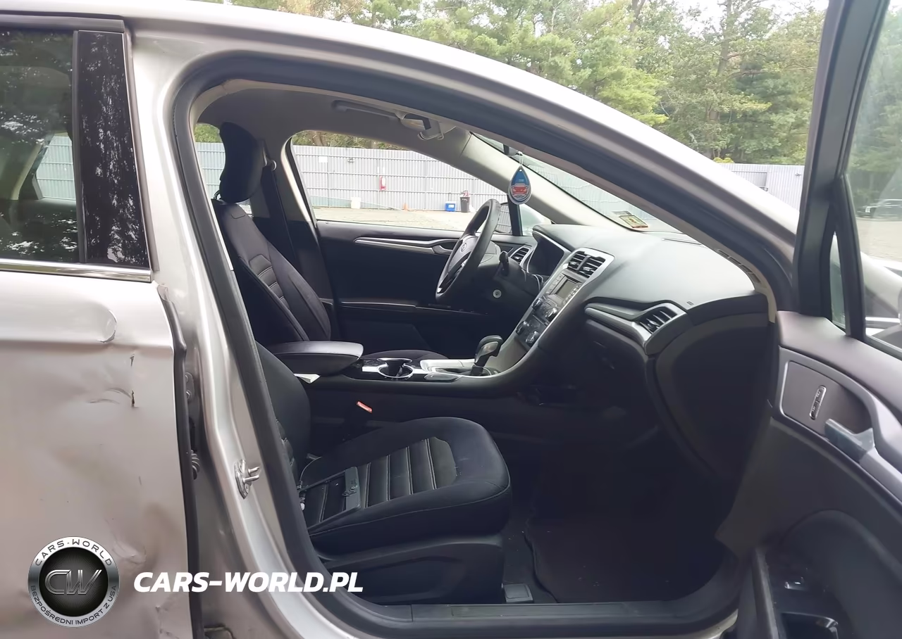 2014 Ford Fusion Se VIN:1FA6P0HDXE5361863 - 5