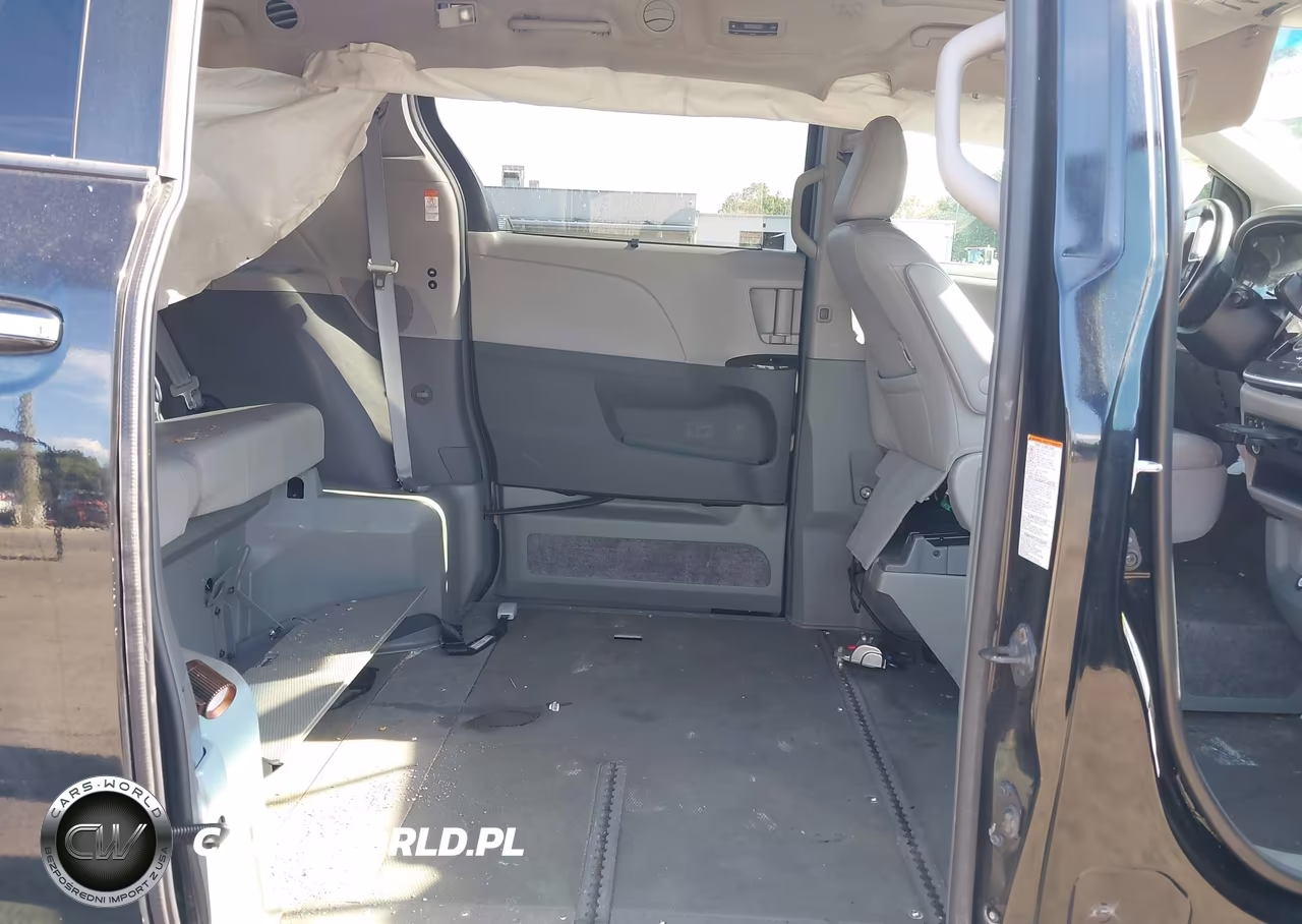 2015 Toyota Sienna Xle 8 Passenger VIN:5TDYK3DC2FS642860 - 8