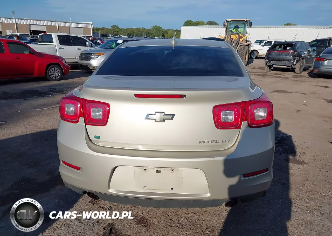 2015 Chevrolet Malibu 1Lz VIN:1G11F5SL4FF268765 - 16