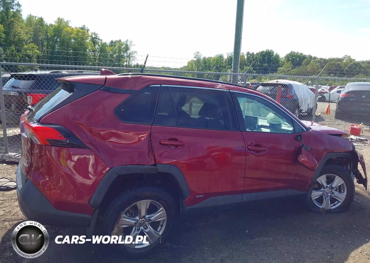 2022 Toyota Rav4 Hybrid Xle VIN:2T3RWRFV6NW130784 - 14