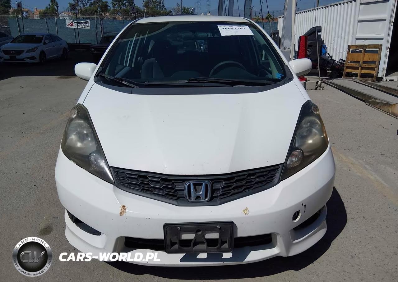 2012 Honda Fit Sport VIN:JHMGE8H60CC014022 - 12