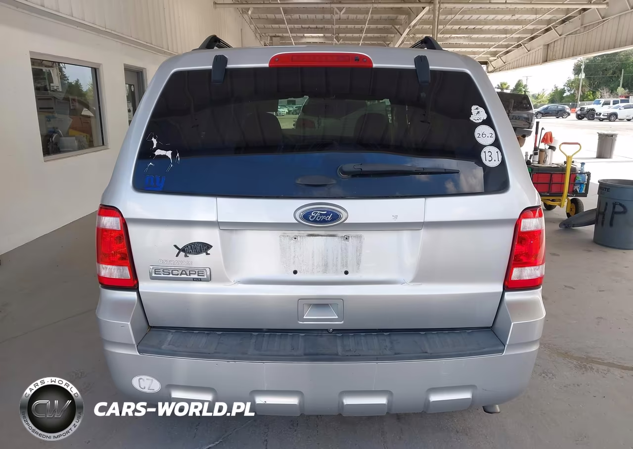 2011 Ford Escape Xlt VIN:1FMCU0D76BKB10126 - 16