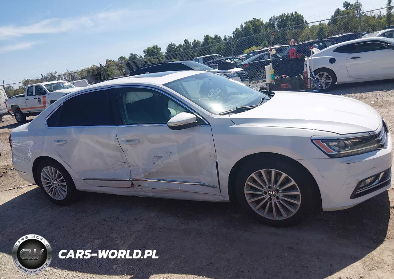 2017 Volkswagen Passat 1.8T Se VIN:1VWBT7A36HC058767 - 13
