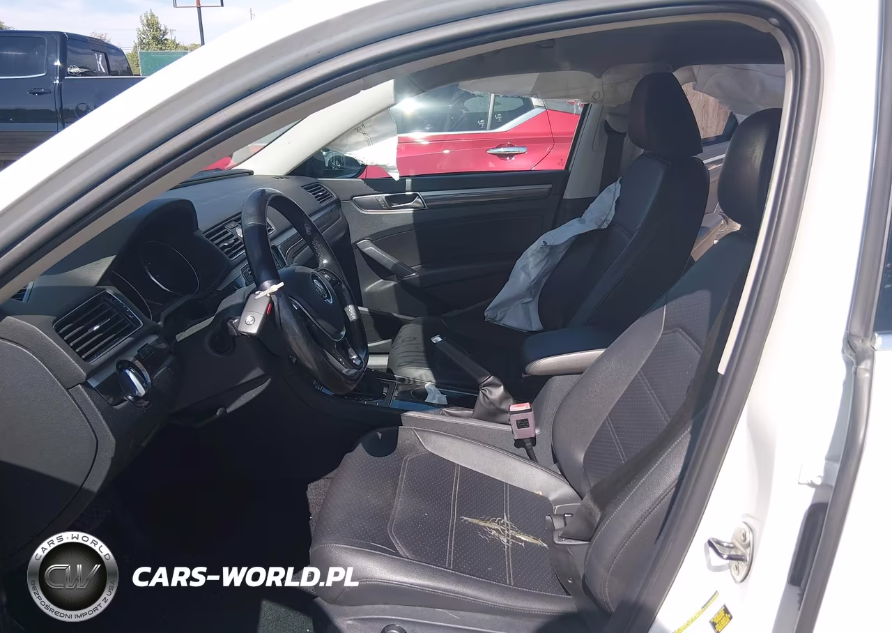 2017 Volkswagen Passat 1.8T Se VIN:1VWBT7A36HC058767 - 5