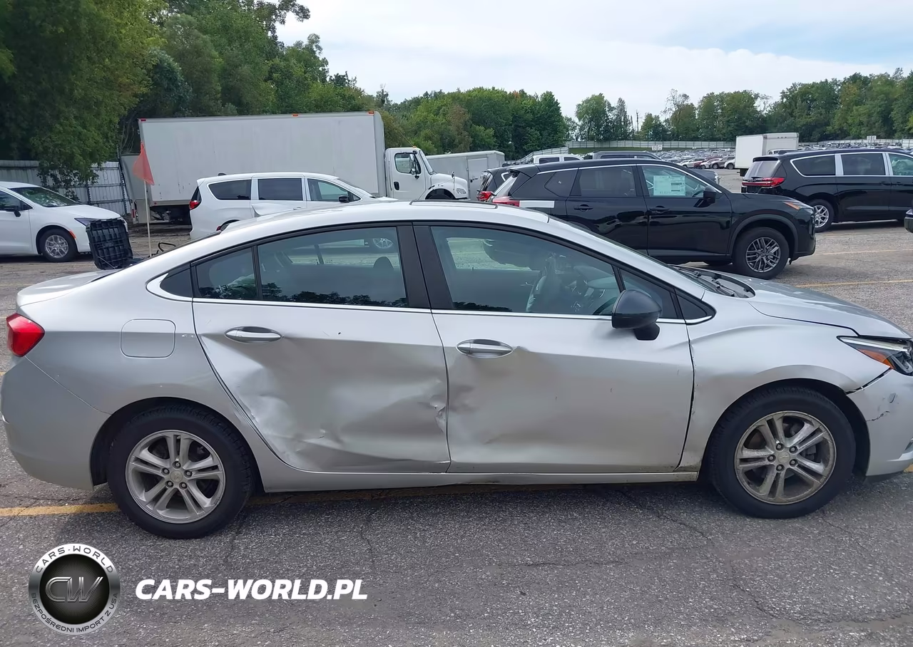 2018 Chevrolet Cruze Lt Auto VIN:1G1BE5SM0J7125606 - 13