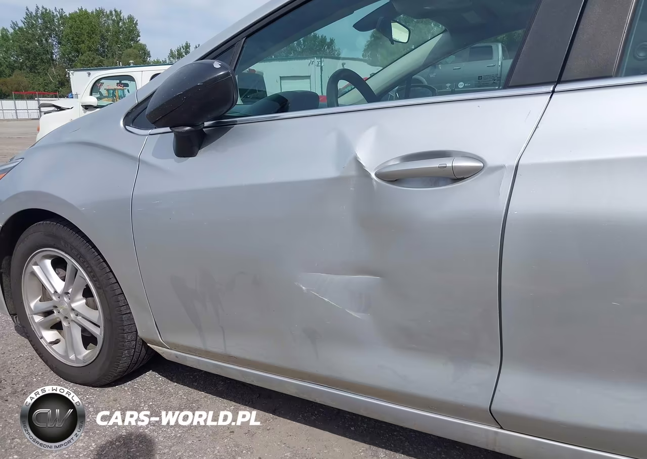 2018 Chevrolet Cruze Lt Auto VIN:1G1BE5SM0J7125606 - 21