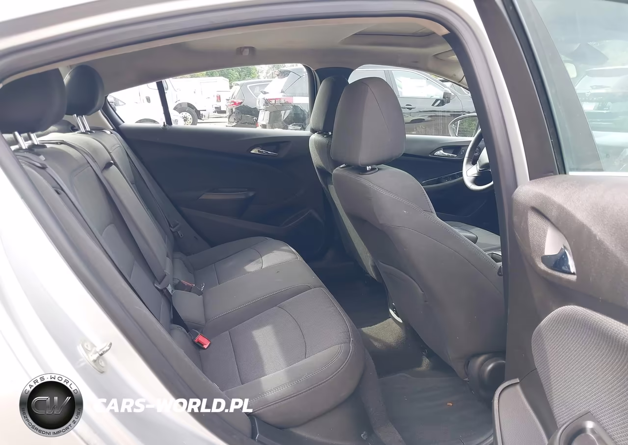 2018 Chevrolet Cruze Lt Auto VIN:1G1BE5SM0J7125606 - 8