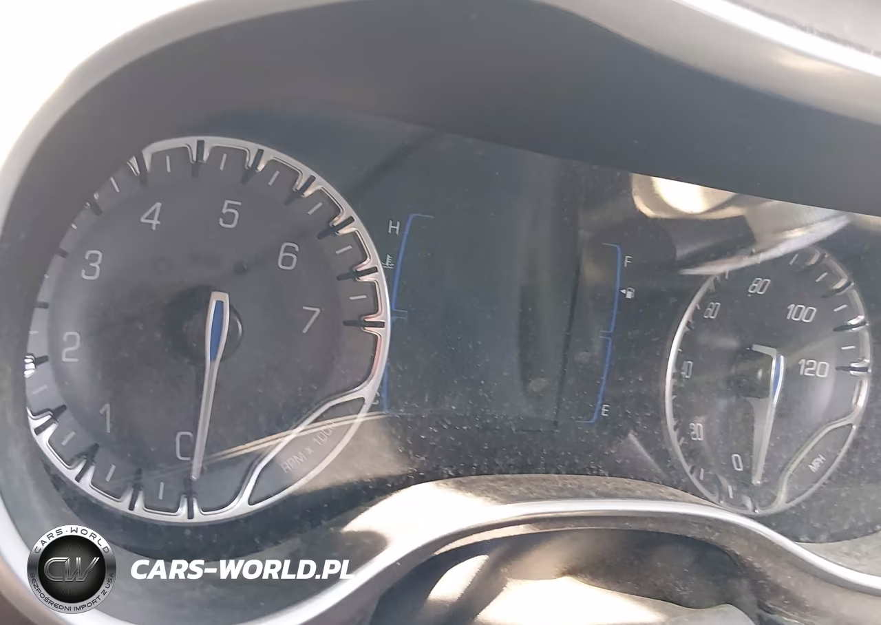 2020 Chrysler Voyager L VIN:2C4RC1AG5LR249209 - 7