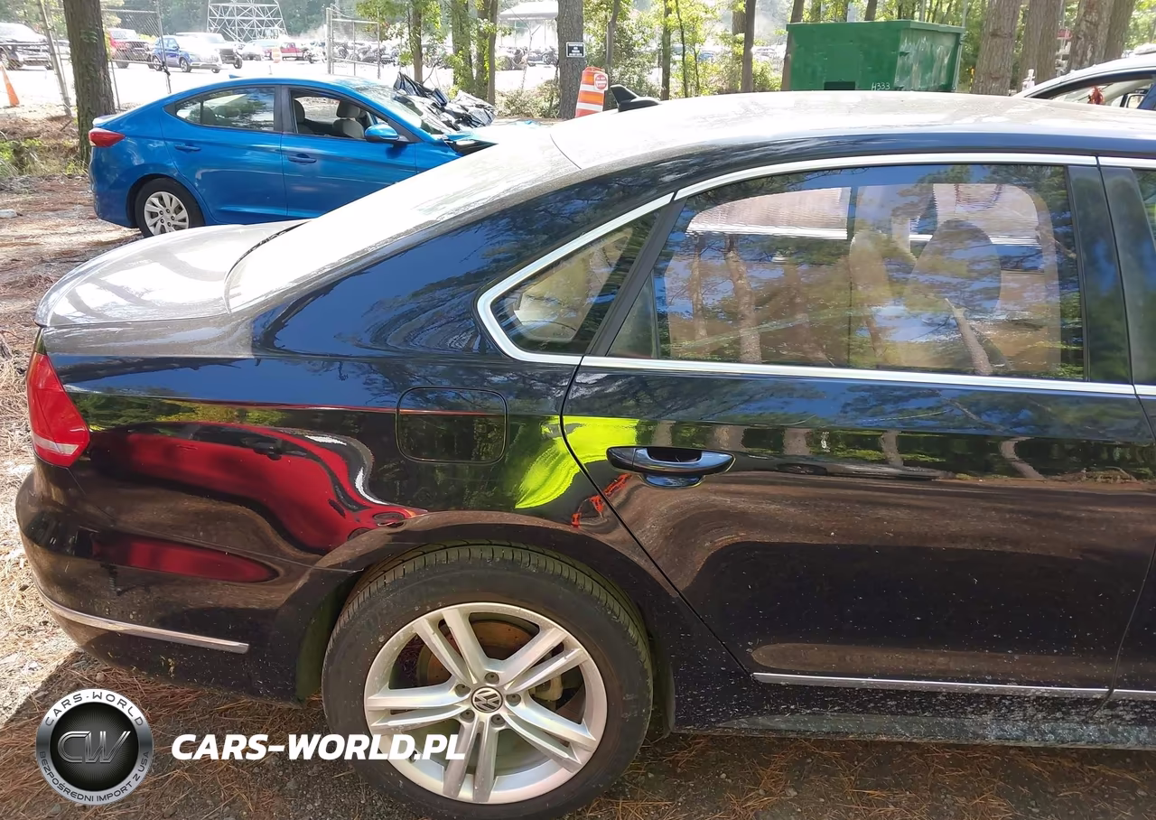 2012 Volkswagen Passat 3.6L V6 Sel Premium VIN:1VWCM7A35CC009442 - 12