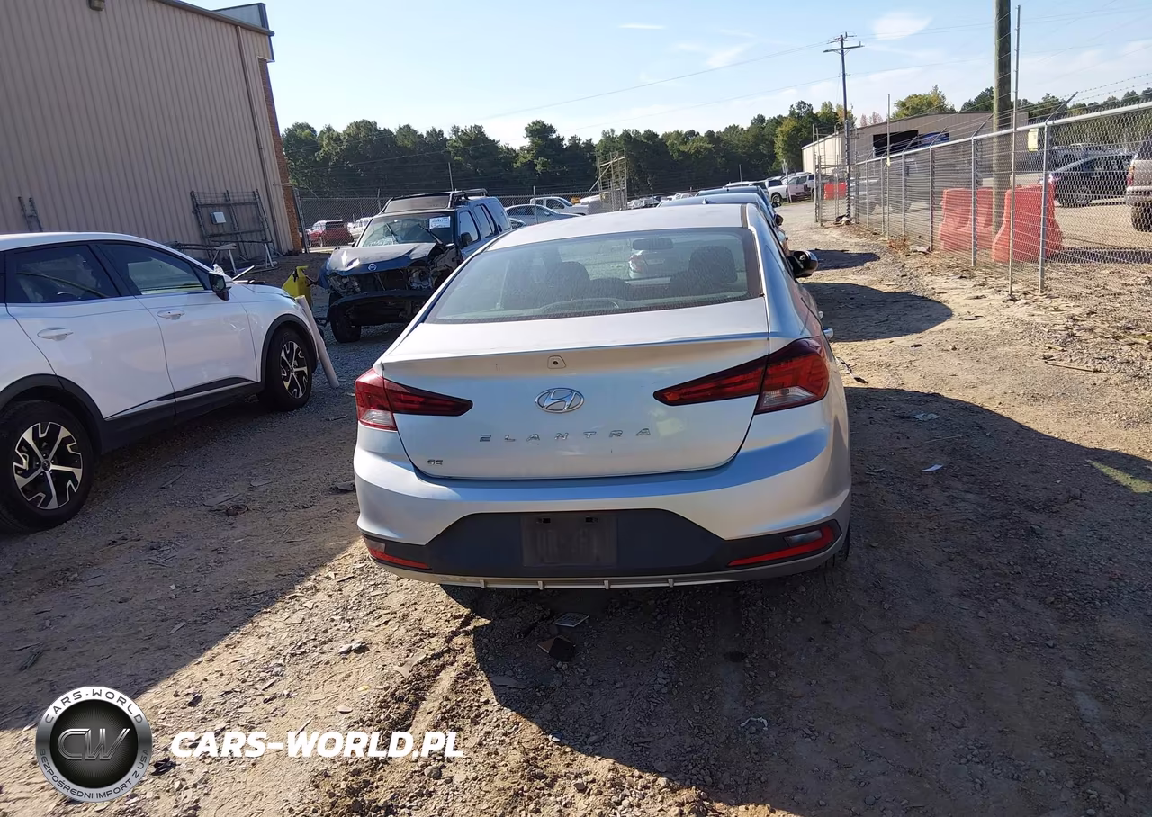 2019 Hyundai Elantra Se VIN:KMHD74LF9KU850012 - 16