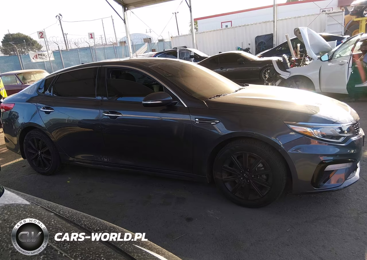 2019 Kia Optima Lx VIN:5XXGT4L31KG307181 - 13