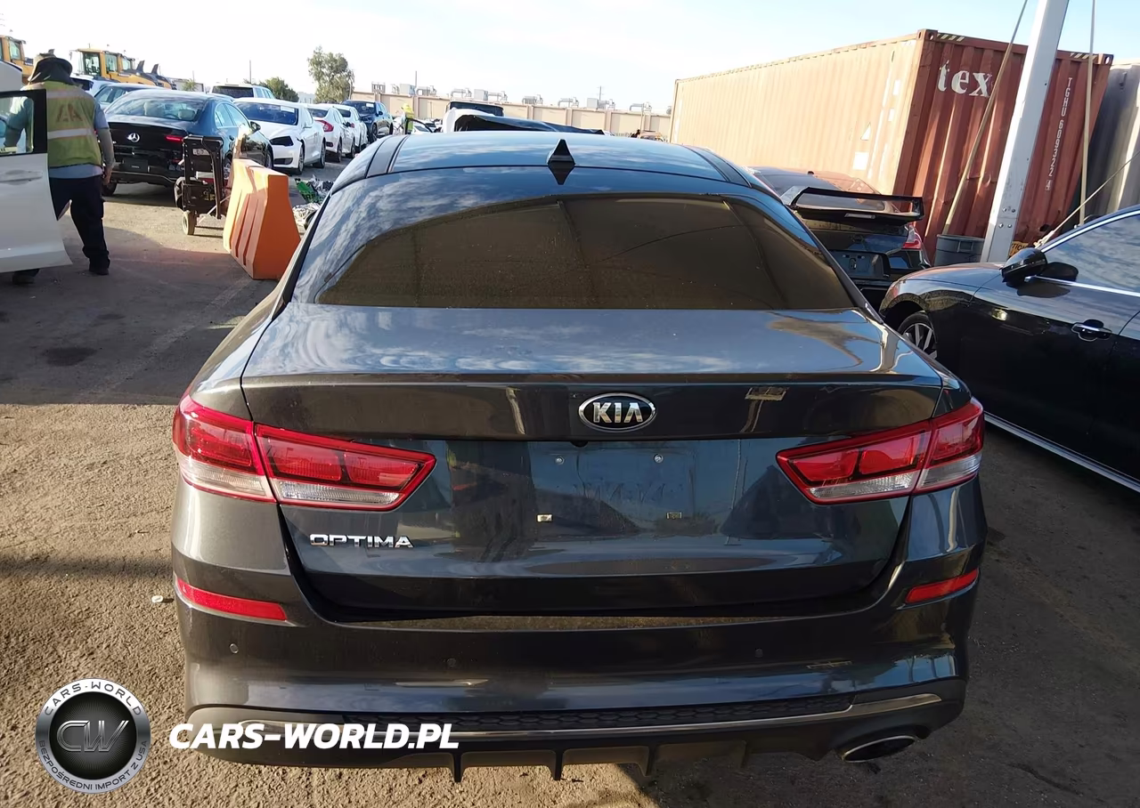 2019 Kia Optima Lx VIN:5XXGT4L31KG307181 - 16