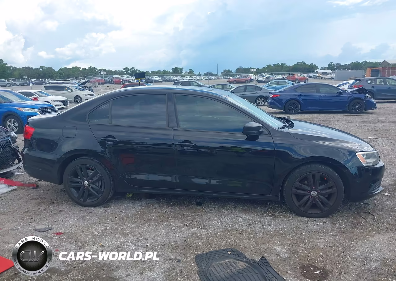 2012 Volkswagen Jetta 2.0L S VIN:3VW2K7AJ3CM336923 - 13