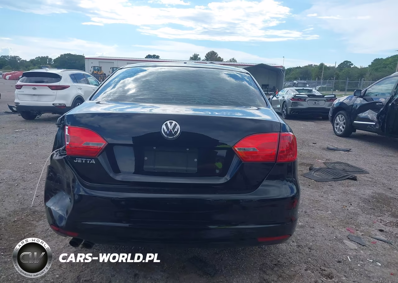 2012 Volkswagen Jetta 2.0L S VIN:3VW2K7AJ3CM336923 - 16