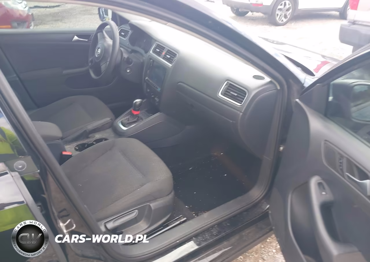 2012 Volkswagen Jetta 2.0L S VIN:3VW2K7AJ3CM336923 - 5