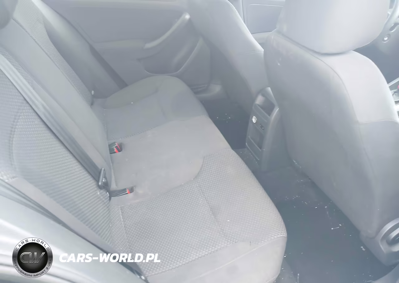 2012 Volkswagen Jetta 2.0L S VIN:3VW2K7AJ3CM336923 - 8