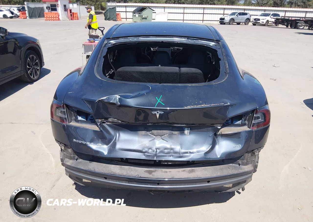 2016 Tesla Model S 60-70-75-85 VIN:5YJSA1E19GF161522 - 16