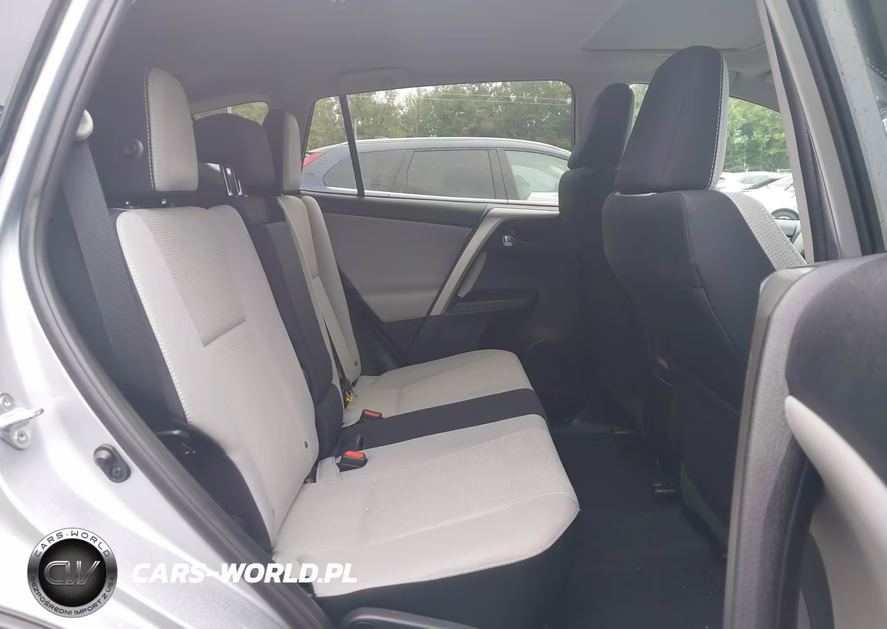 2017 Toyota Rav4 Xle VIN:2T3WFREV6HW334199 - 8