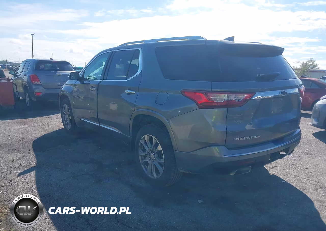 2018 Chevrolet Traverse Premier VIN:1GNEVJKW3JJ168278 - 3