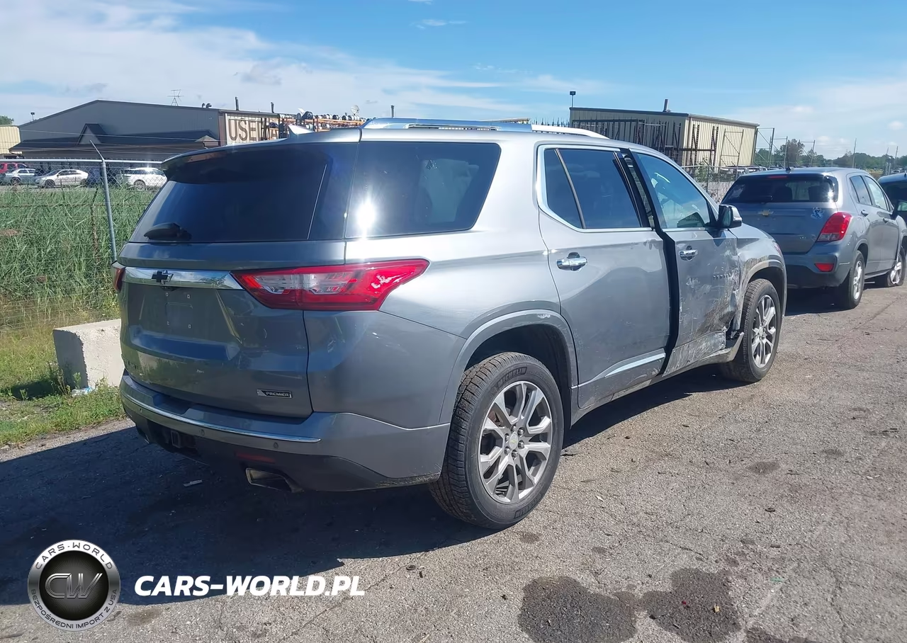 2018 Chevrolet Traverse Premier VIN:1GNEVJKW3JJ168278 - 4