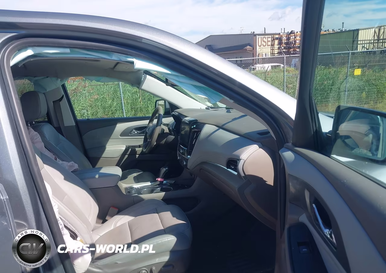 2018 Chevrolet Traverse Premier VIN:1GNEVJKW3JJ168278 - 5