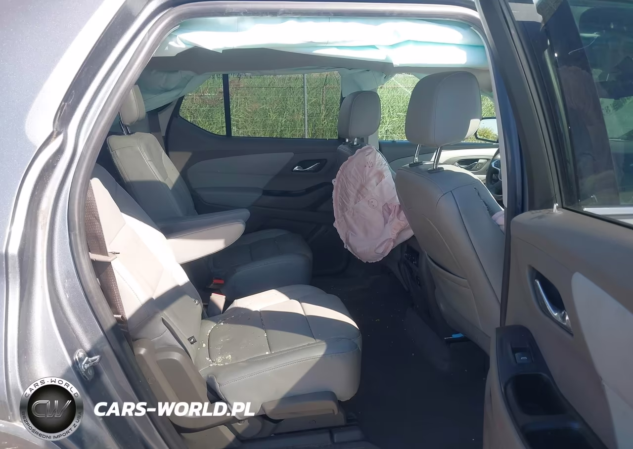 2018 Chevrolet Traverse Premier VIN:1GNEVJKW3JJ168278 - 8