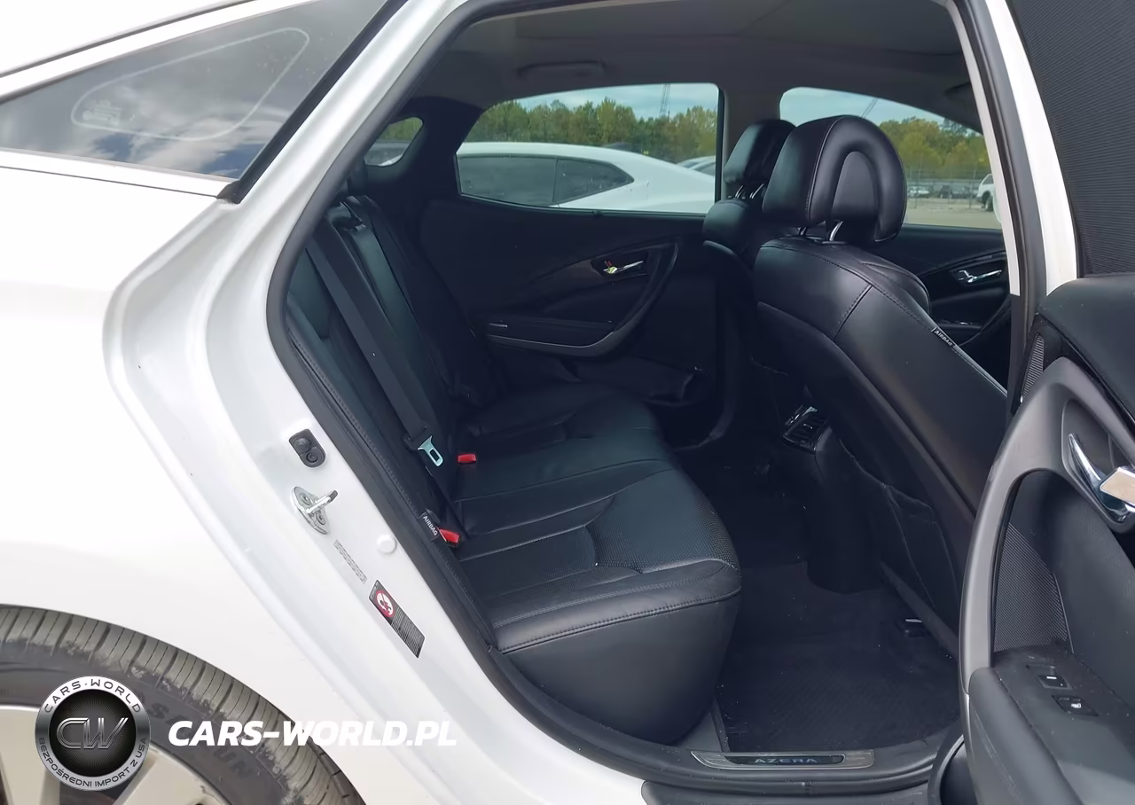 2016 Hyundai Azera Limited VIN:KMHFH4JG8GA509128 - 8