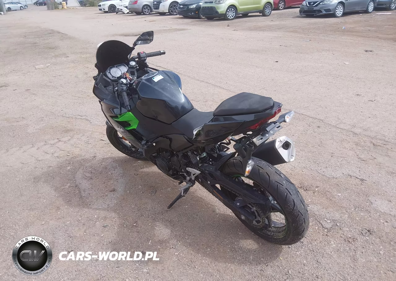 2023 Kawasaki Ex400 VIN:JKAEXKH11PDAP0441 - 3