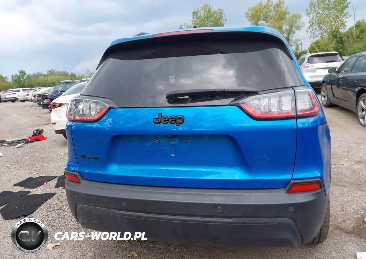 2023 Jeep Cherokee Altitude Lux 4X4 VIN:1C4PJMMB4PD112687 - 16
