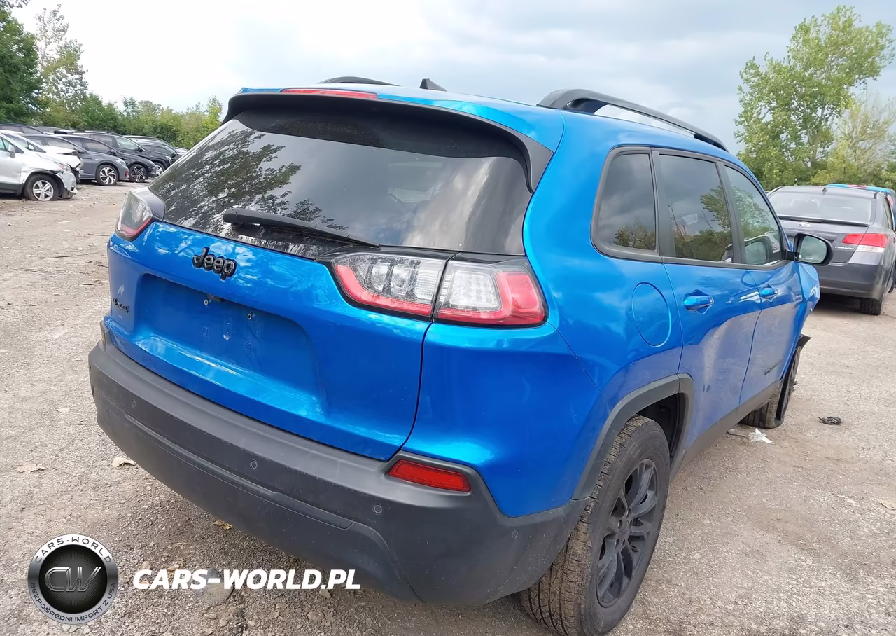 2023 Jeep Cherokee Altitude Lux 4X4 VIN:1C4PJMMB4PD112687 - 4