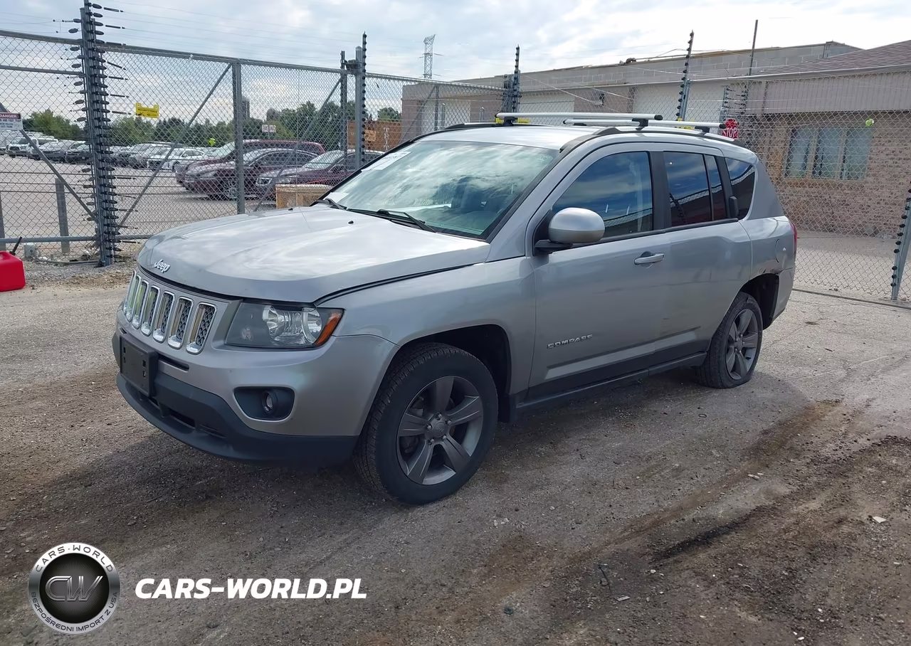 2015 Jeep Compass Latitude VIN:1C4NJCEB7FD115940 - 2