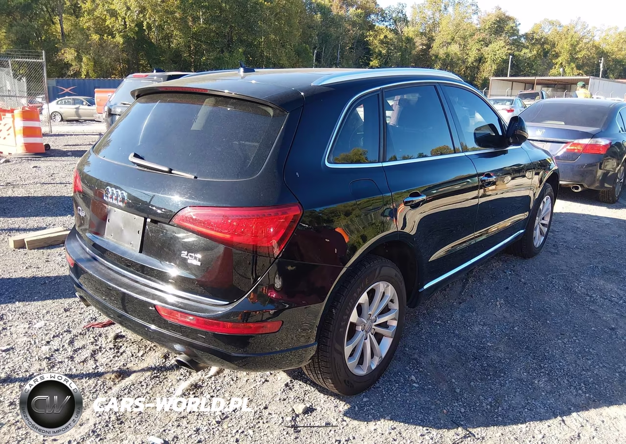 2015 Audi Q5 Premium Quattro 2.0T Premium VIN:WA1CFAFP4FA060415 - 4