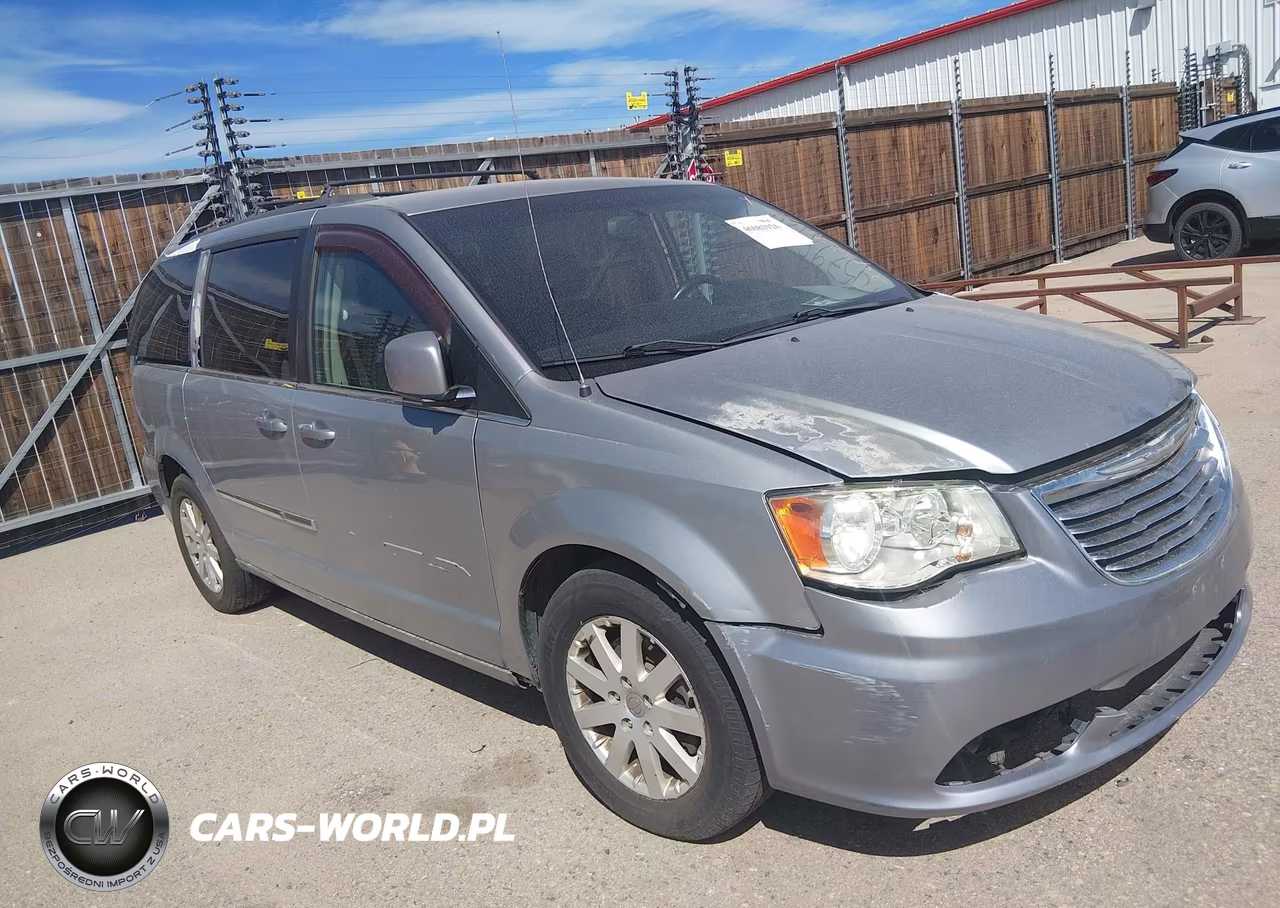 2014 Chrysler Town & Country Touring