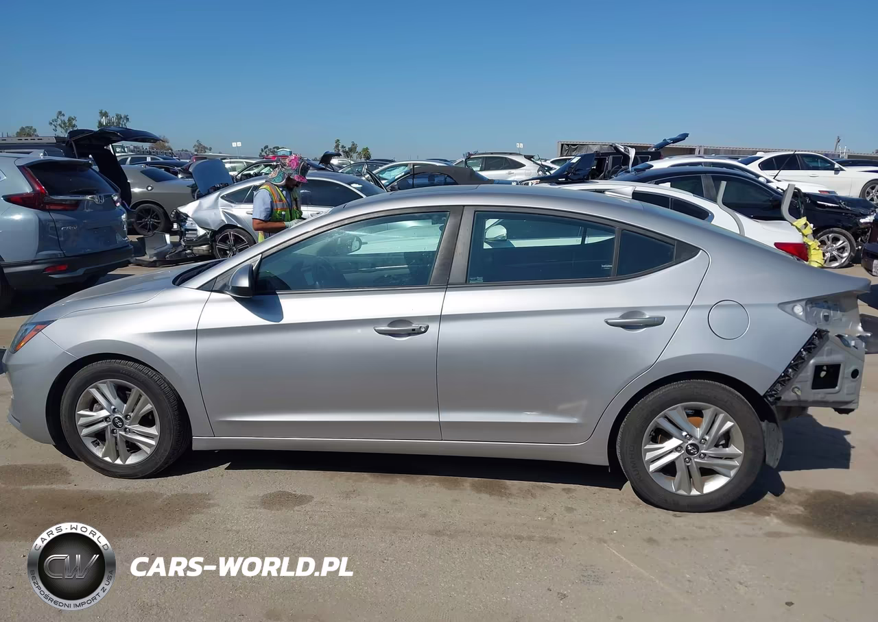 2020 Hyundai Elantra Value Edition VIN:5NPD84LFXLH557233 - 15