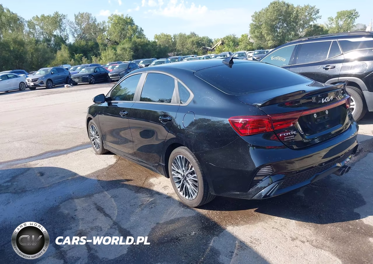 2023 Kia Forte Gt-Line VIN:3KPF54AD8PE573413 - 3