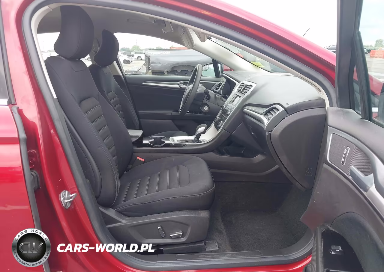 2015 Ford Fusion Se VIN:3FA6P0H76FR293439 - 5