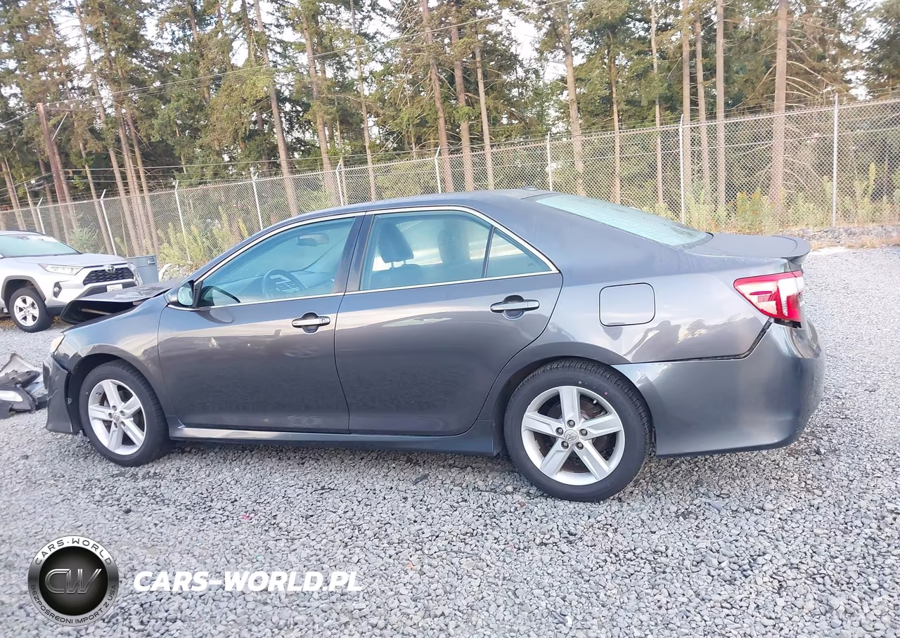 2013 Toyota Camry Se VIN:4T1BF1FK3DU670013 - 14