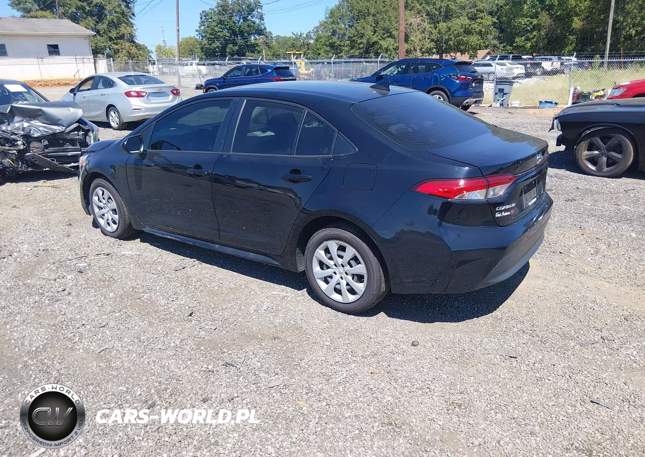 2023 Toyota Corolla Hybrid Le VIN:JTDBCMFEXPJ011795 - 3