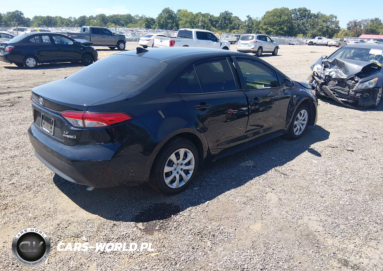 2023 Toyota Corolla Hybrid Le VIN:JTDBCMFEXPJ011795 - 4