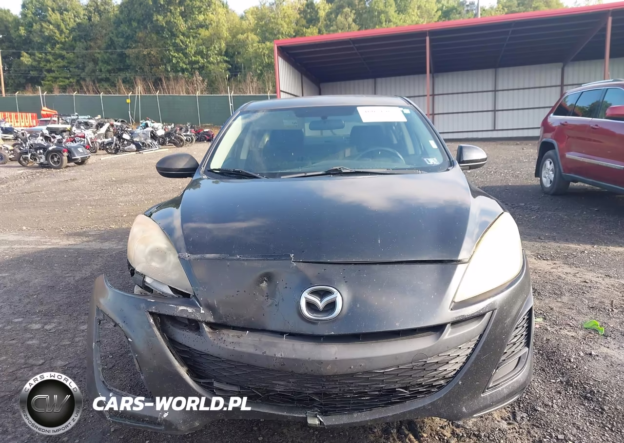 2011 Mazda Mazda3 I Sport VIN:JM1BL1UG7B1417304 - 11