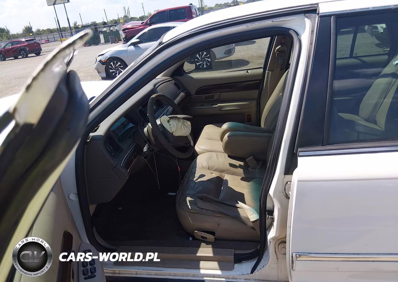 2003 Mercury Grand Marquis Gs VIN:2MEFM74W13X619037 - 17