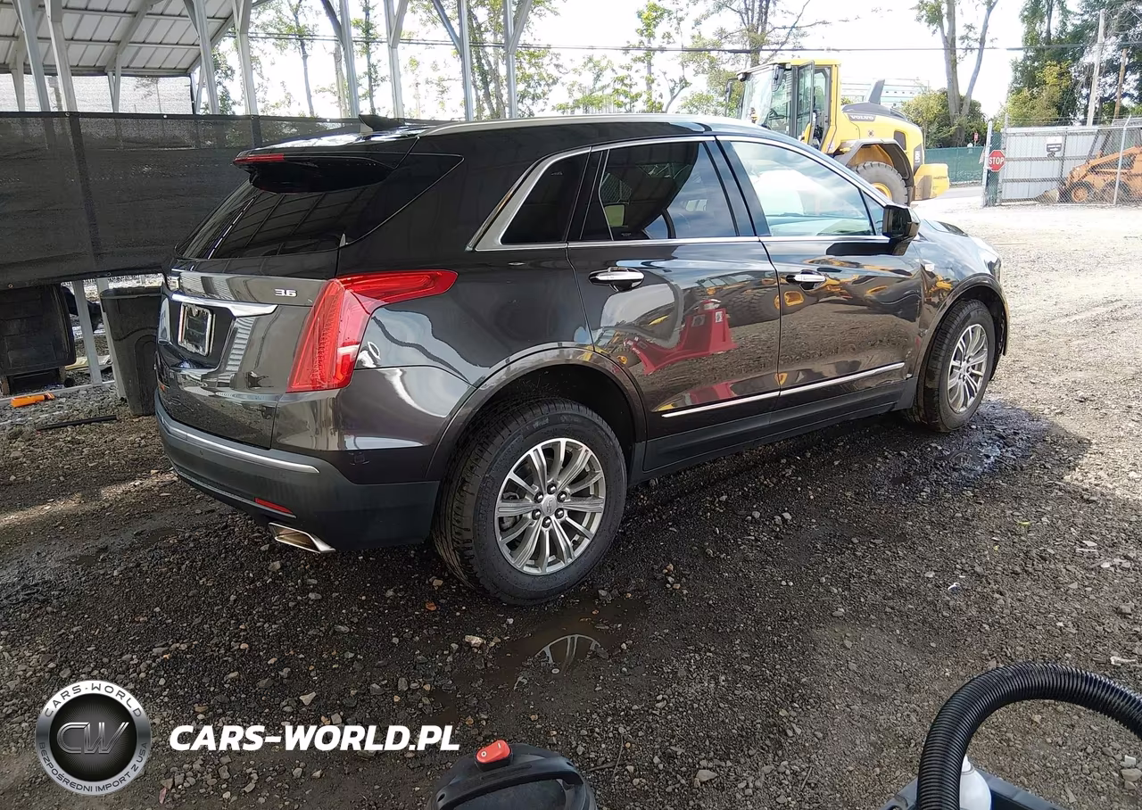 2018 Cadillac Xt5 Luxury VIN:1GYKNDRS7JZ170725 - 4