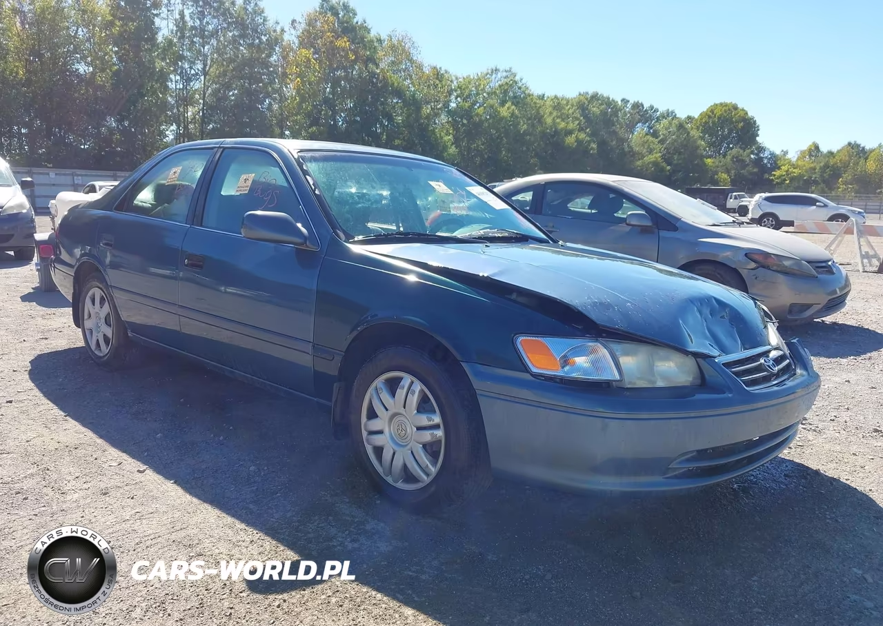2001 Toyota Camry Le – zdjęcie 1 z 11